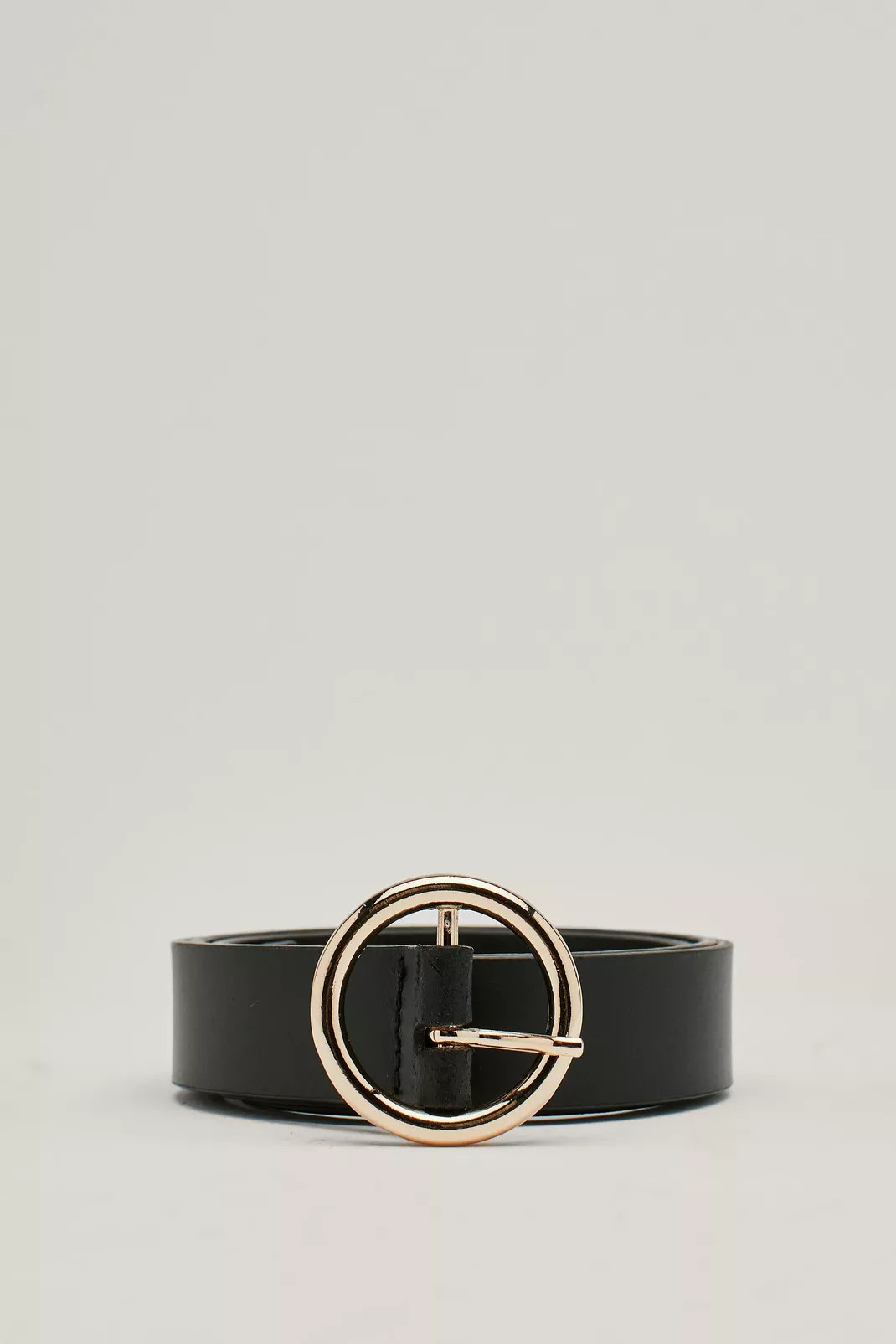 Leather Circle Buckle Belt | Nasty Gal UK (+IE)