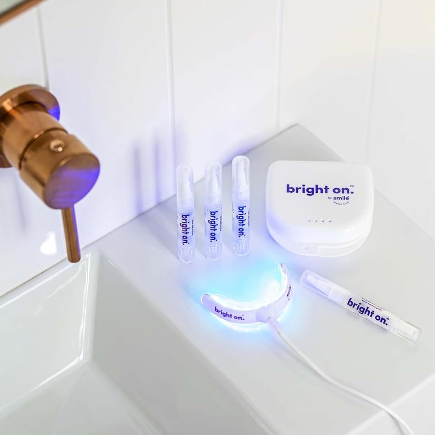 SmileDirectClub Teeth Whitening Gel Kit with LED Light – 4 Pack Pens – Professional Strength Hydroge | Amazon (US)