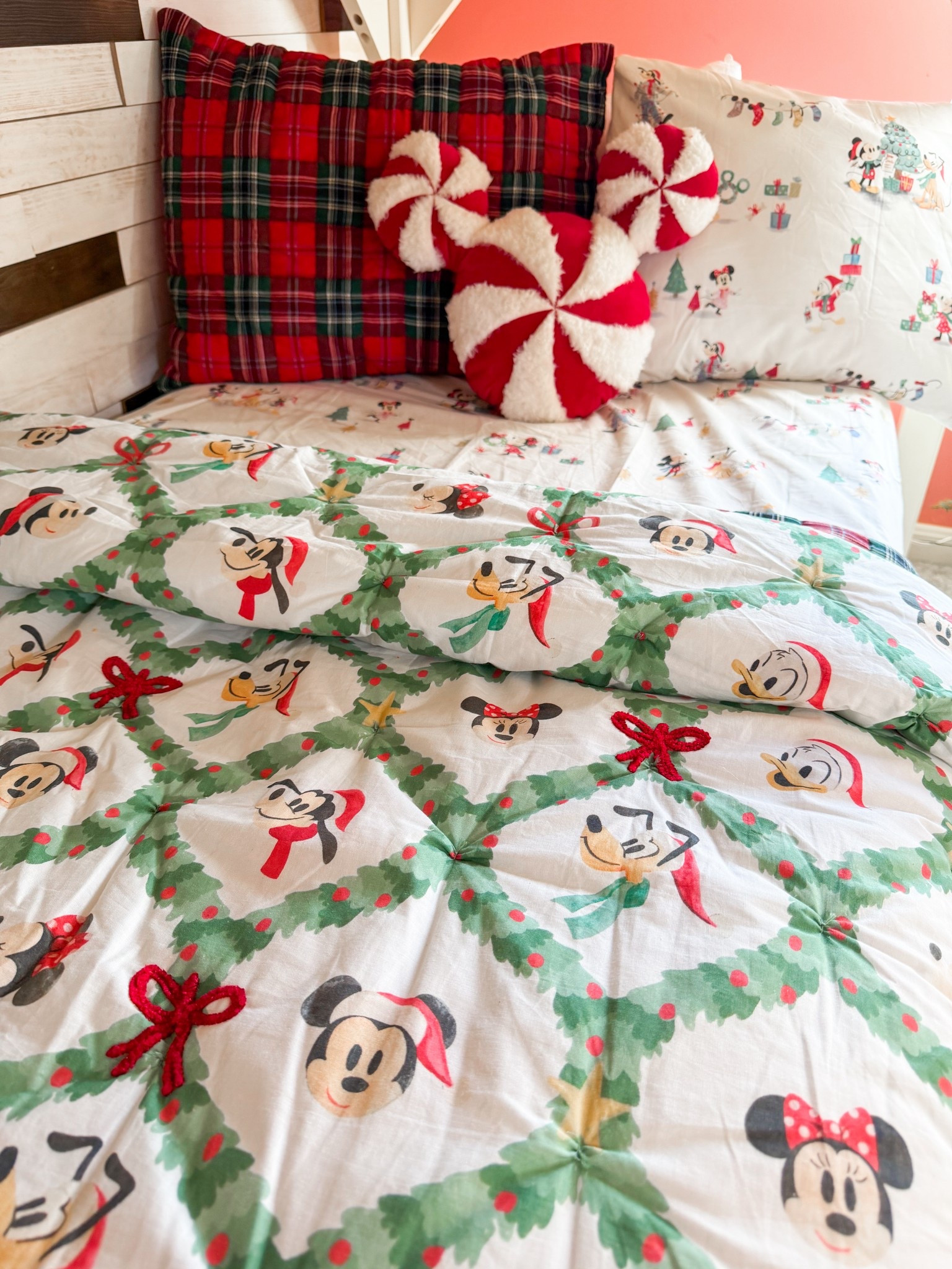 Christmas Mickey bedding 

#LTKGiftGuide #LTKHoliday #LTKSaleAlert