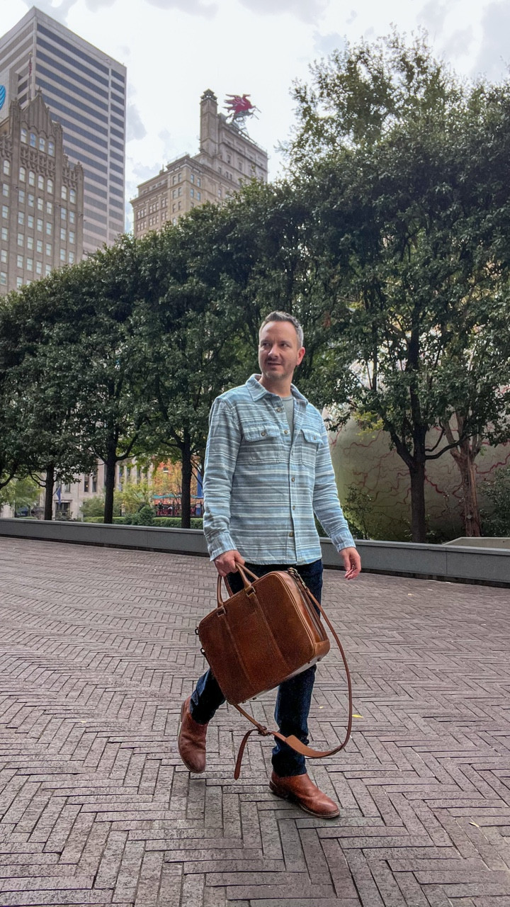 a man in the city 

#LTKMens #LTKootd #LTKWorkwear