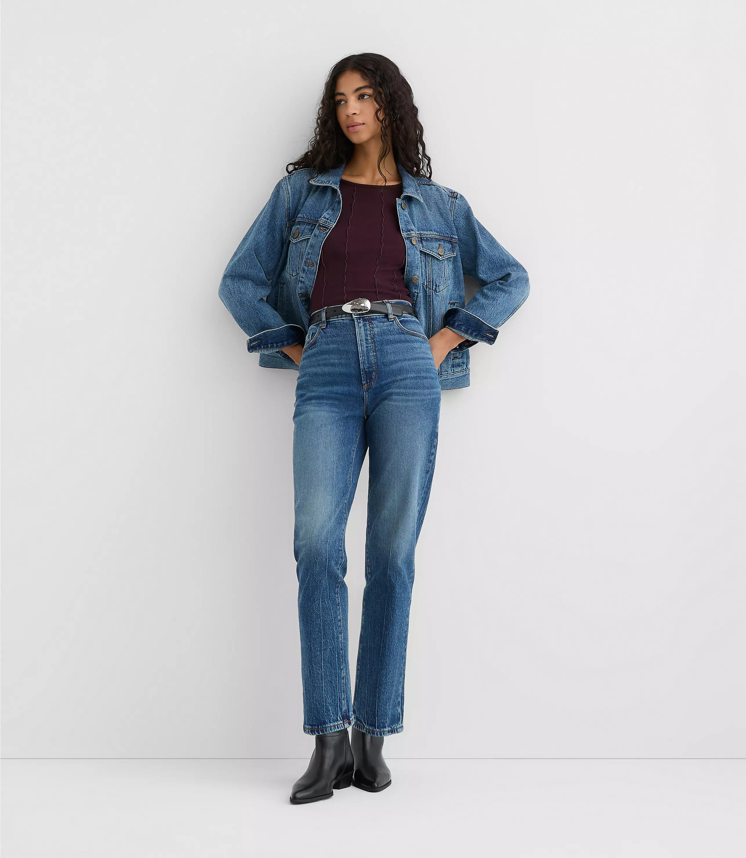 Rivete High Rise Straight Jeans in Echo Wash | LOFT