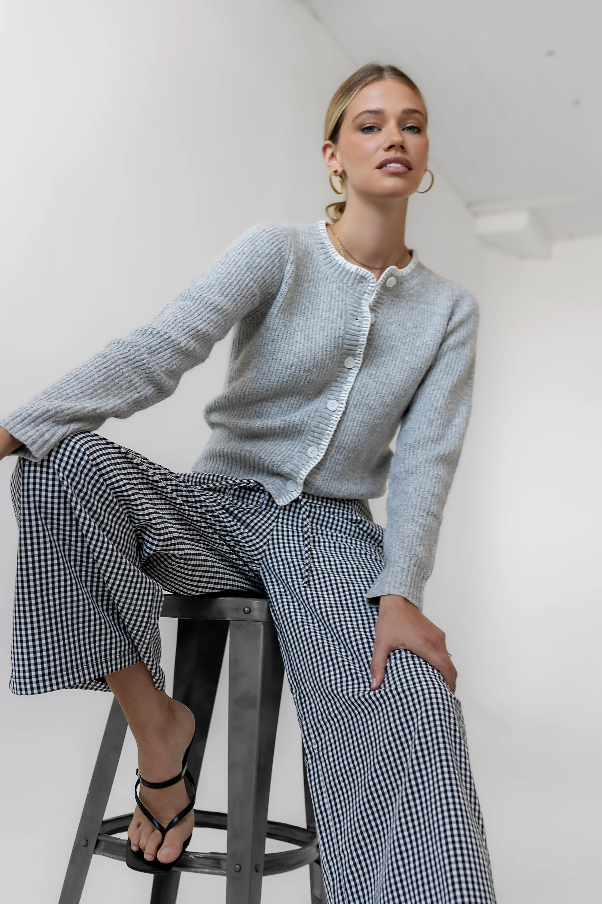 Darren Contrast Cardigan in Heather Grey | Böhme US