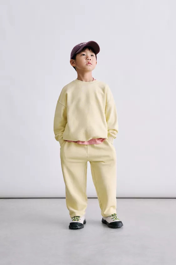 WIDE-LEG SWEATSHIRT AND TROUSERS SET WITH LABEL | Zara UK