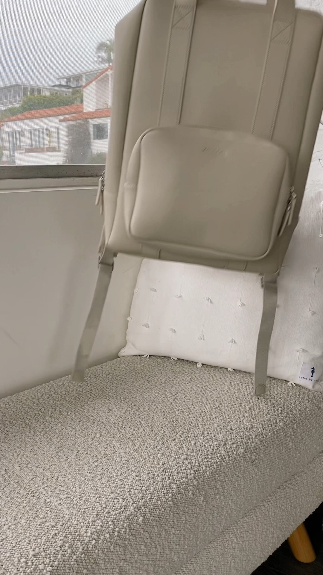 What’s always in my carry on 

Carry on essentials, travel must haves, travel gadgets, amazon travel gadgets, amazon essentials 

#LTKtravel #LTKbeauty #LTKFind