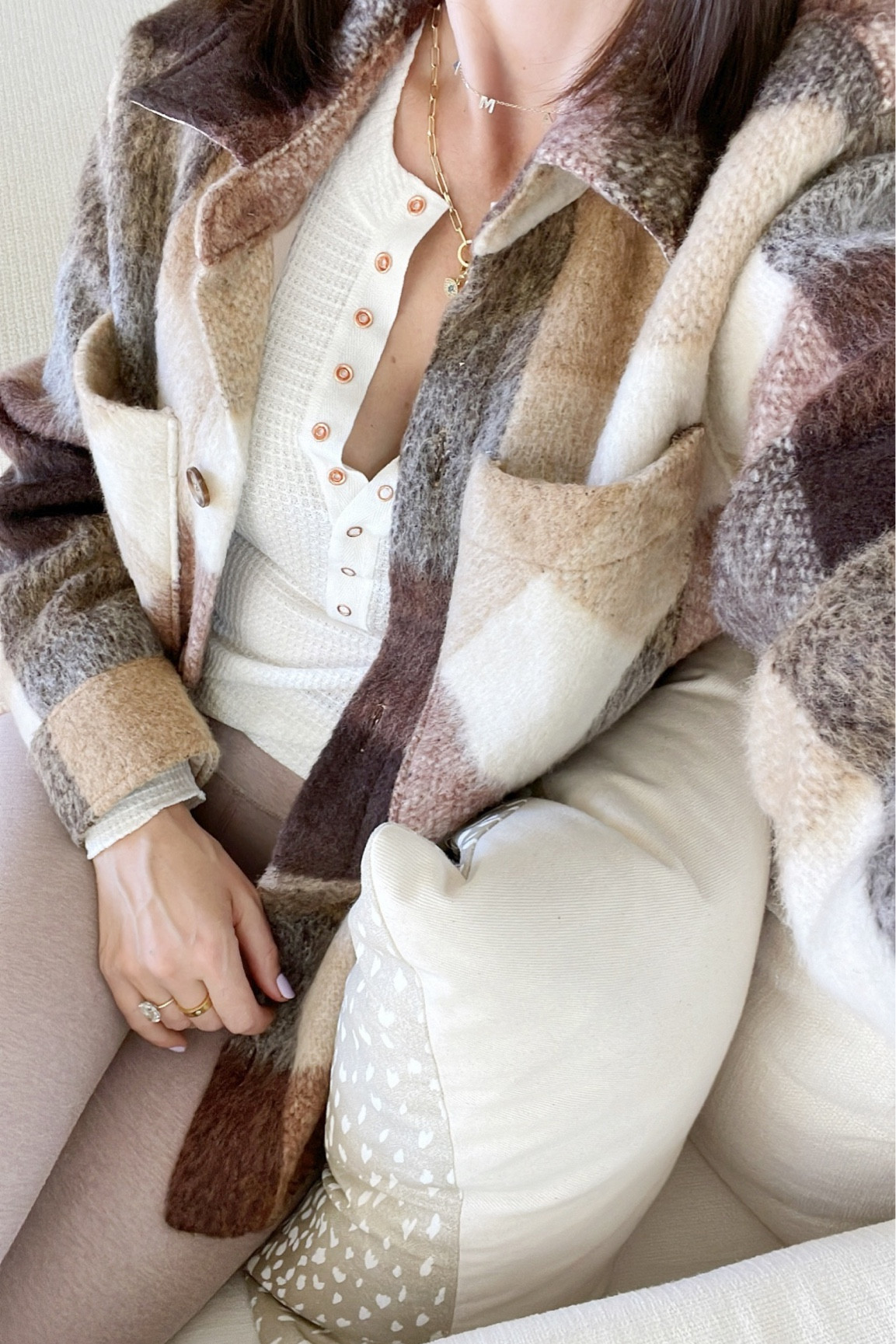 F A S H I O N \ fall outfit must have - neutral shacket (on sale!) and thermal tee!

Abercrombie 

#LTKsalealert #LTKSeasonal