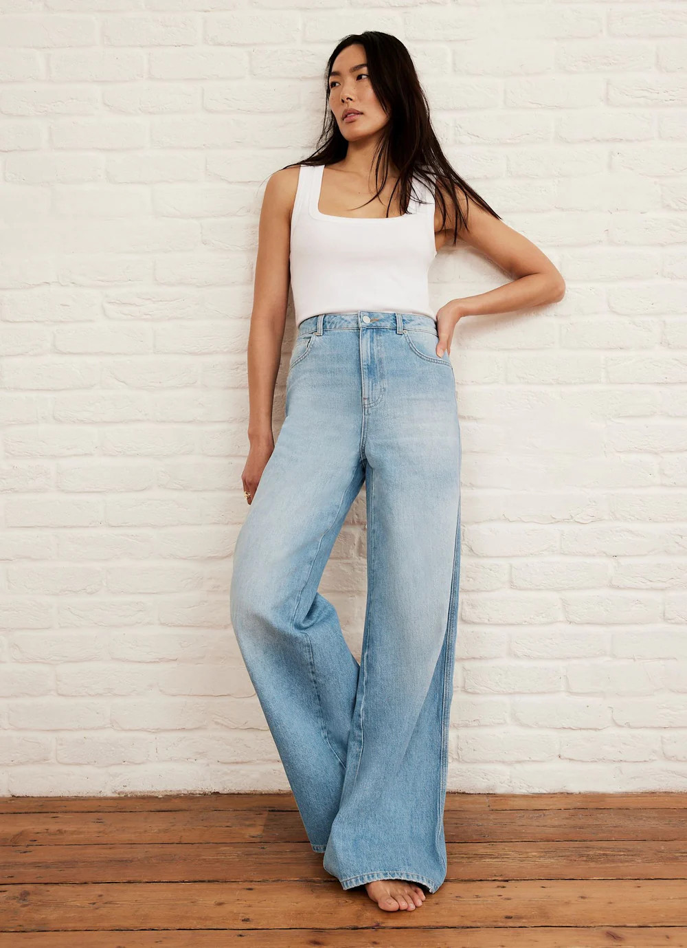 Light Indigo Wide Leg Jeans | Mint Velvet - US