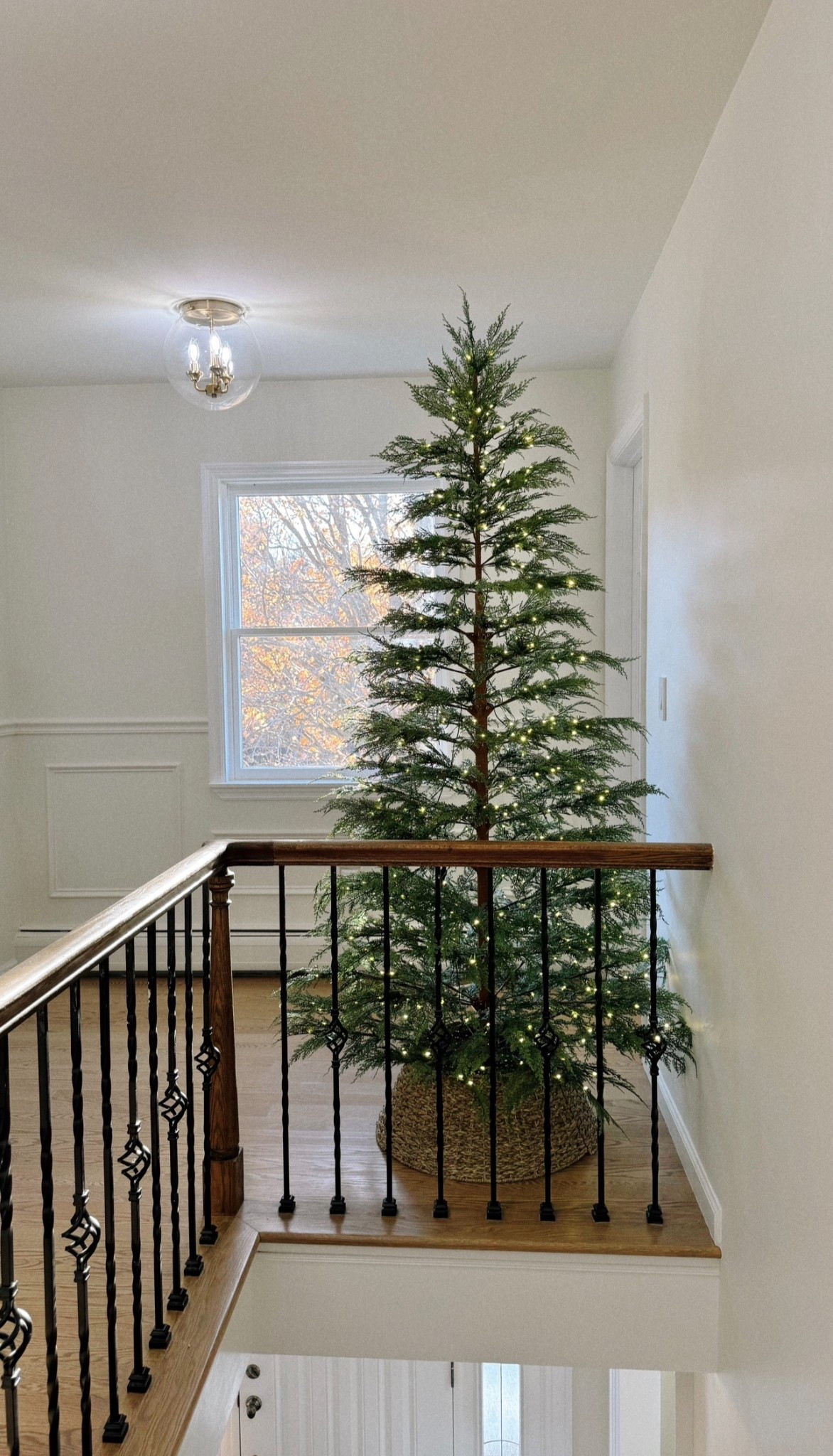 Whimsical Christmas tree! 🌲 

#LTKHome #LTKSeasonal