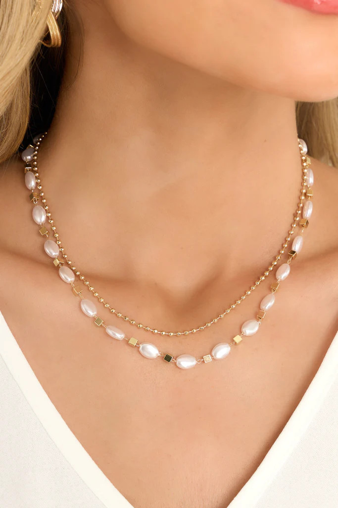 Peace With Myself Gold Pearl Layered Necklace | Red Dress 