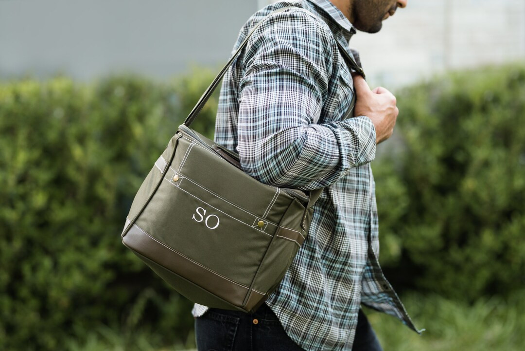 7 Groomsmen Cooler, Personalized Cooler, Groomsmen Gifts, Beer Cooler, Gift for Groom, Father's D... | Etsy (US)