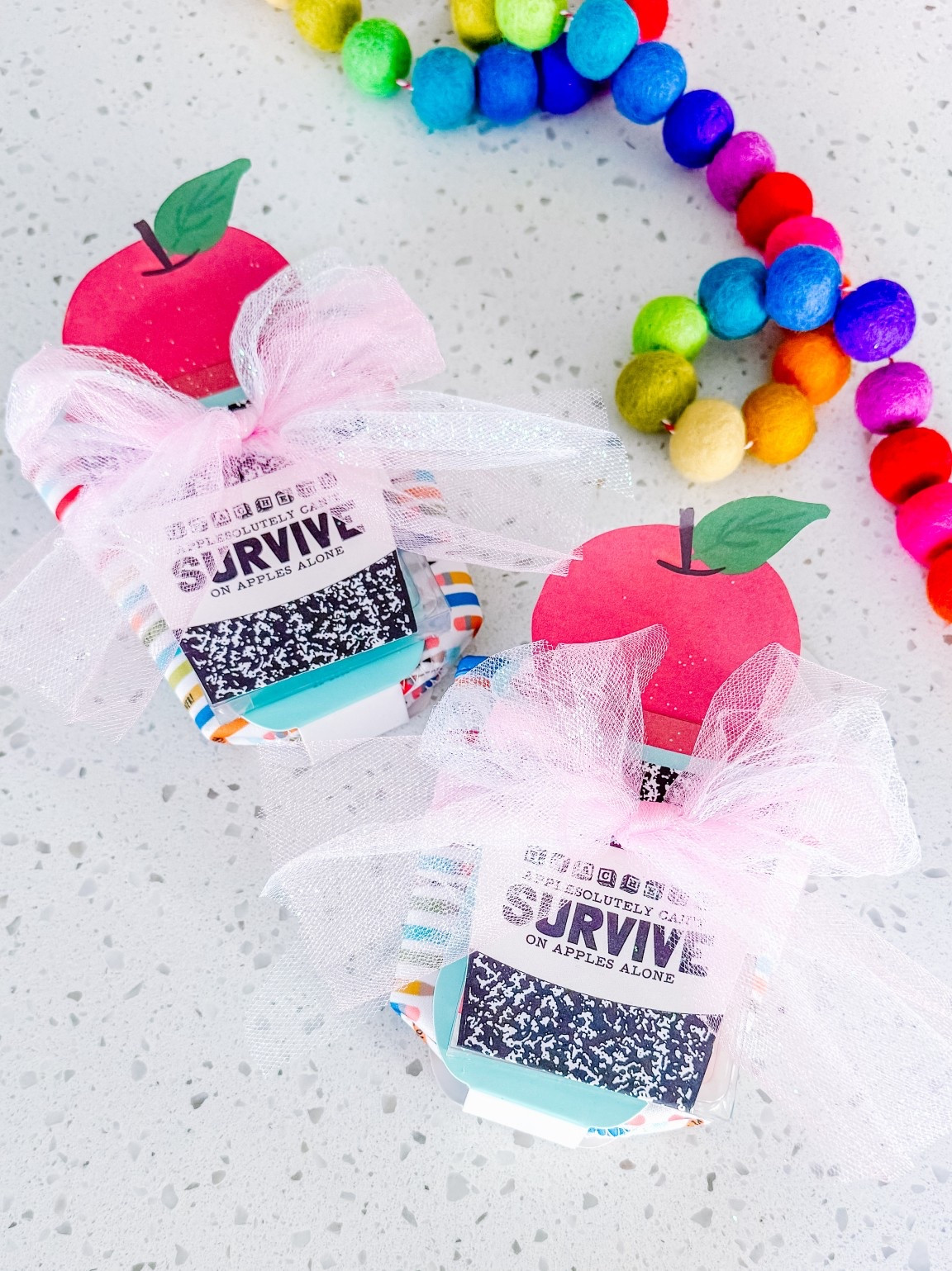 Teacher gift idea!! I paired an adorable iced coffee sleeve with some of my favorite mini pens and a coffee gift card! 

Ashley over at Grace Collective Shop made these cute gift card holder that will be perfect with just a gift card too! 

