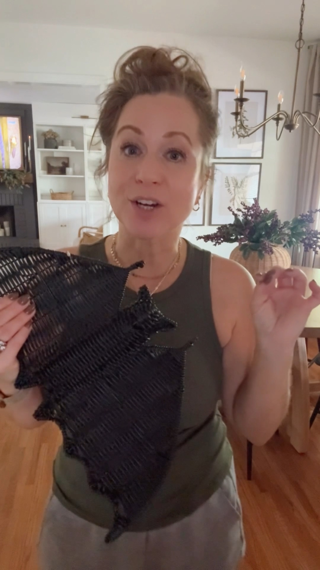 My woven bats just arrived- and they are too cute! 
Perfect for classy, chic Halloween decor 
Hang with command hooks and you could even add battery operated twinkle lights! 



Halloween decor, chic Halloween, woven bars, Walmart finds

#LTKFindsUnder50 #LTKHome #LTKSeasonal