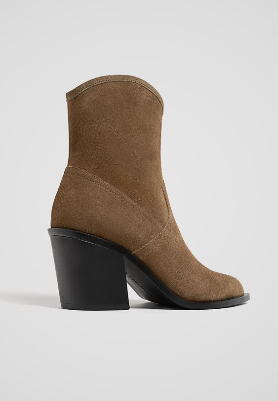 Leather cowboy ankle boots - Women's fashion | Stradivarius United Kingdom | Stradivarius (UK)