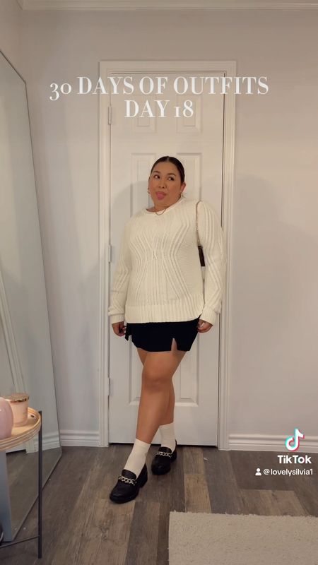 30 Days of Fall outfits: Day 18 

White sweater, cable knit sweater, black skirt, fall outfit, fall outfit ideas, black loafers, black chunky loafers

#LTKstyletip #LTKSeasonal #LTKmidsize