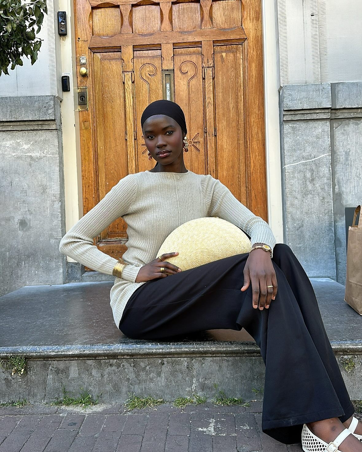 Today’s accessory: THE FACE!