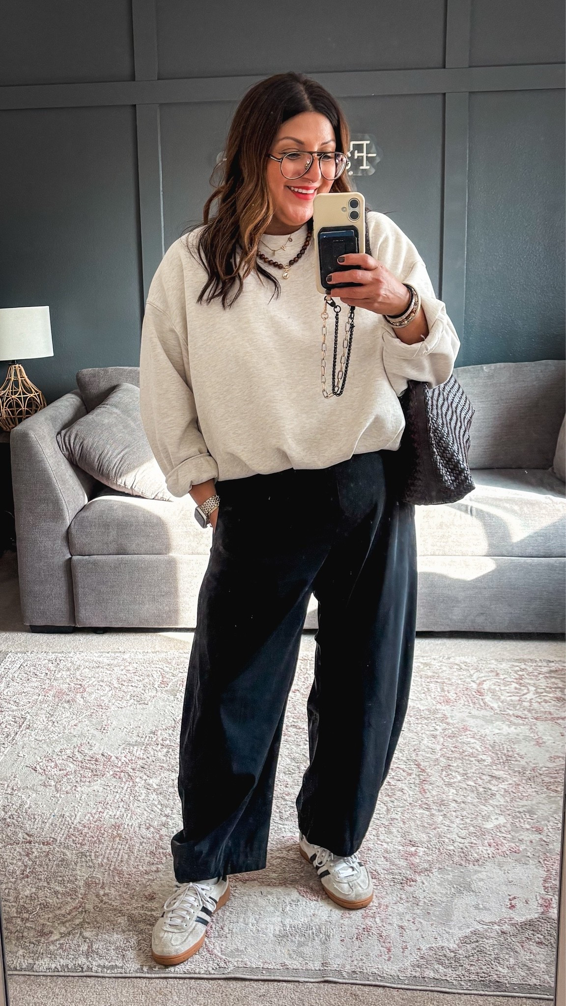 Old Navy bubble hem sweatshirt - XL
Amazon pants - XL
Sambas
Madewell
Tote 
@onequince @adidas

#LTKMidsize #LTKOver40 #LTKSaleAlert