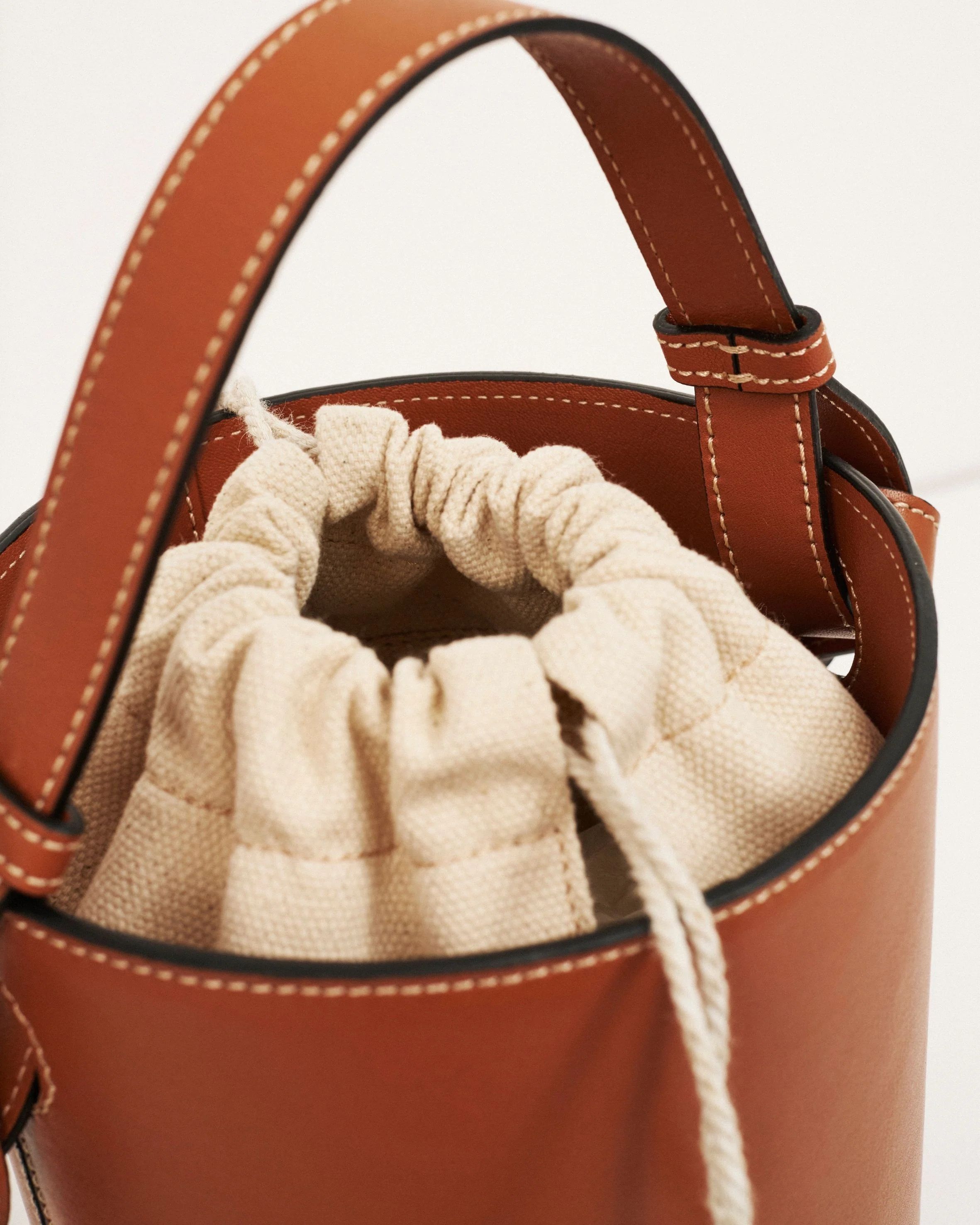 The U - Brown Leather Handbag | ALOHAS | Alohas FR
