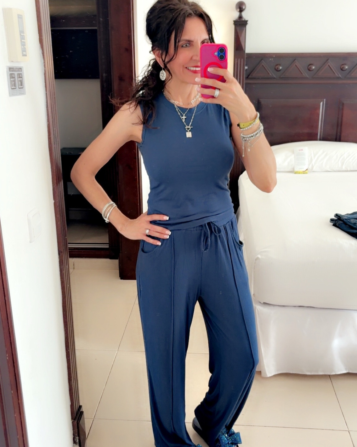 If comfort and style had a baby… this would be it! 💙 This ultra-soft 2-piece set is perfect for travel days, running errands, or those busy days when you still want to look put together. Add a pair of fun statement sandals (because a little sparkle never hurts ✨ 😉and you’re ready for anything!

Everything is linked in my LTK! Save this look for your next vacation or everyday outfit inspiration. 💕 #LTKStyle #TravelReady #ComfyFashion

#LTKTravel #LTKActive