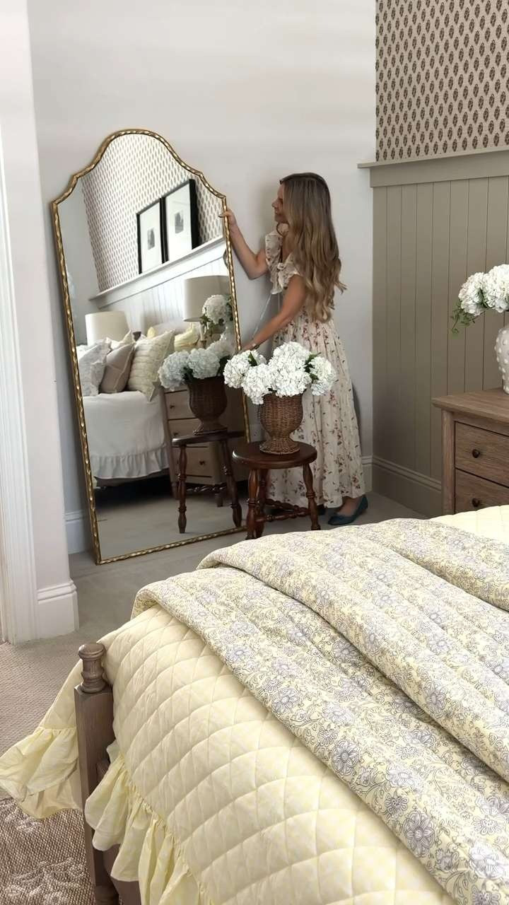 SO many of our incredible mirrors have just been restocked!!

#LTKSeasonal #LTKHome