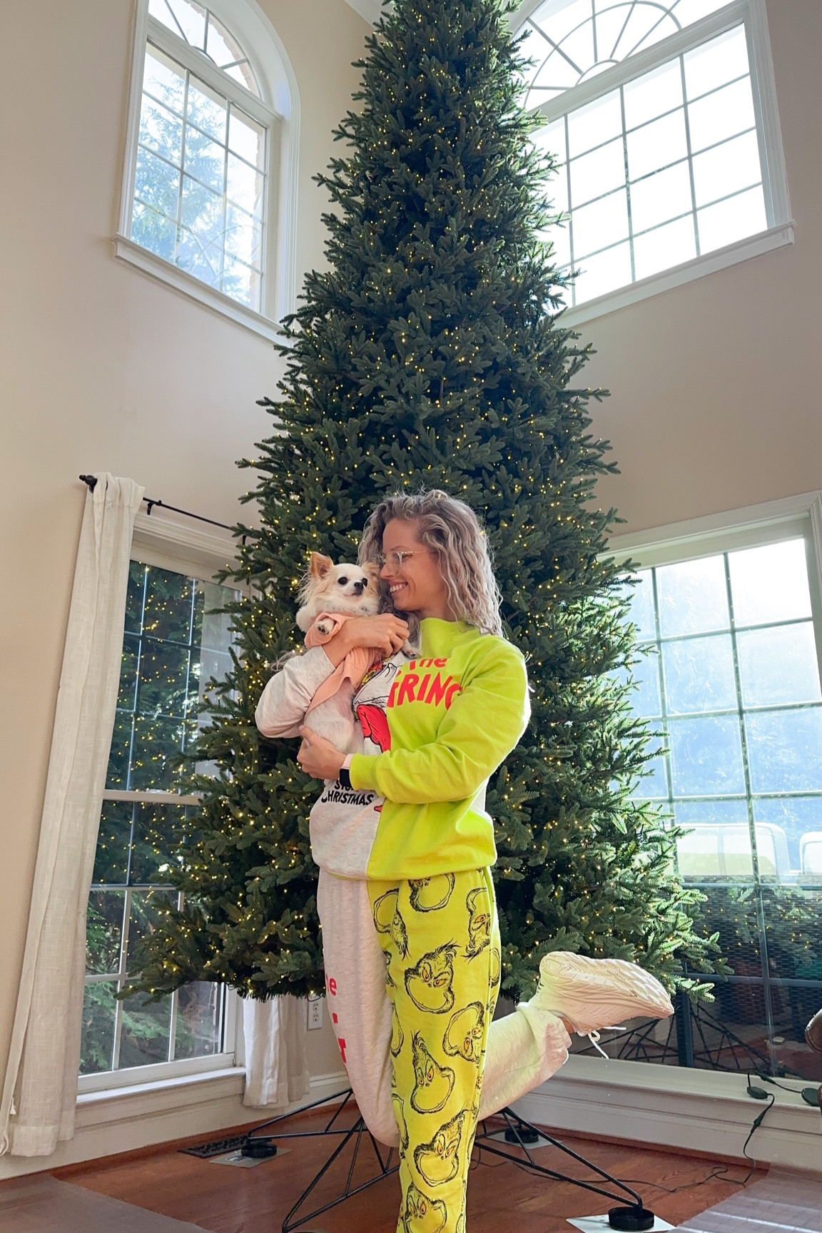 My new favorite holiday outfit is this grinch color block joggers and sweatshirt!

#LTKunder50 #LTKHoliday #LTKSeasonal