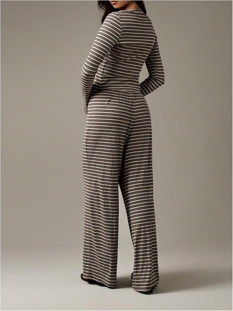 WDIRARA Women's Striped 2 Piece Pants Outfits Long Sleeve Top Lounge Sets | Amazon (US)