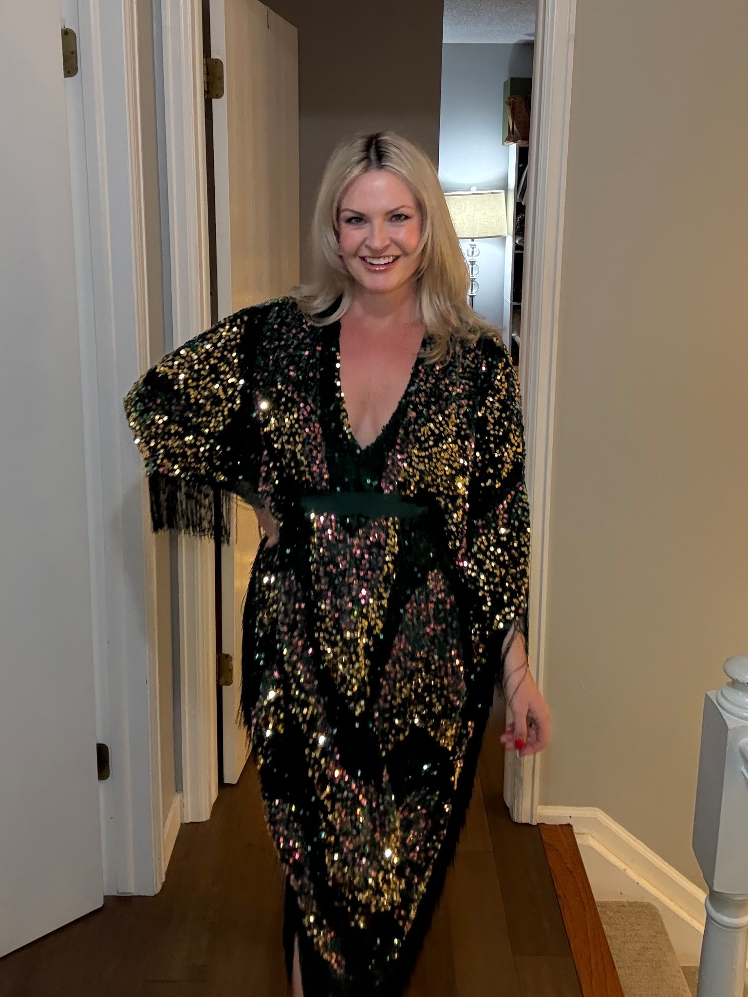 This sequin dress is STUNNING!!! The fringe, the sequins, the adjustable bow in the back! Perfect for a holiday party or NYE!

Sequin Dress. Fringe Dress. Holiday Outfit. NYE Outfit. Unique Vintage

Follow my LTK @EmilyAnneGardner on the @shop.LTK app to view this post and get my exclusive app-only content!

#liketkit #LTKHoliday #LTKSaleAlert #LTKSeasonal
@shop.ltk
https://liketk.it/5D53f

#LTKFindsUnder100 #LTKootd #LTKHoliday