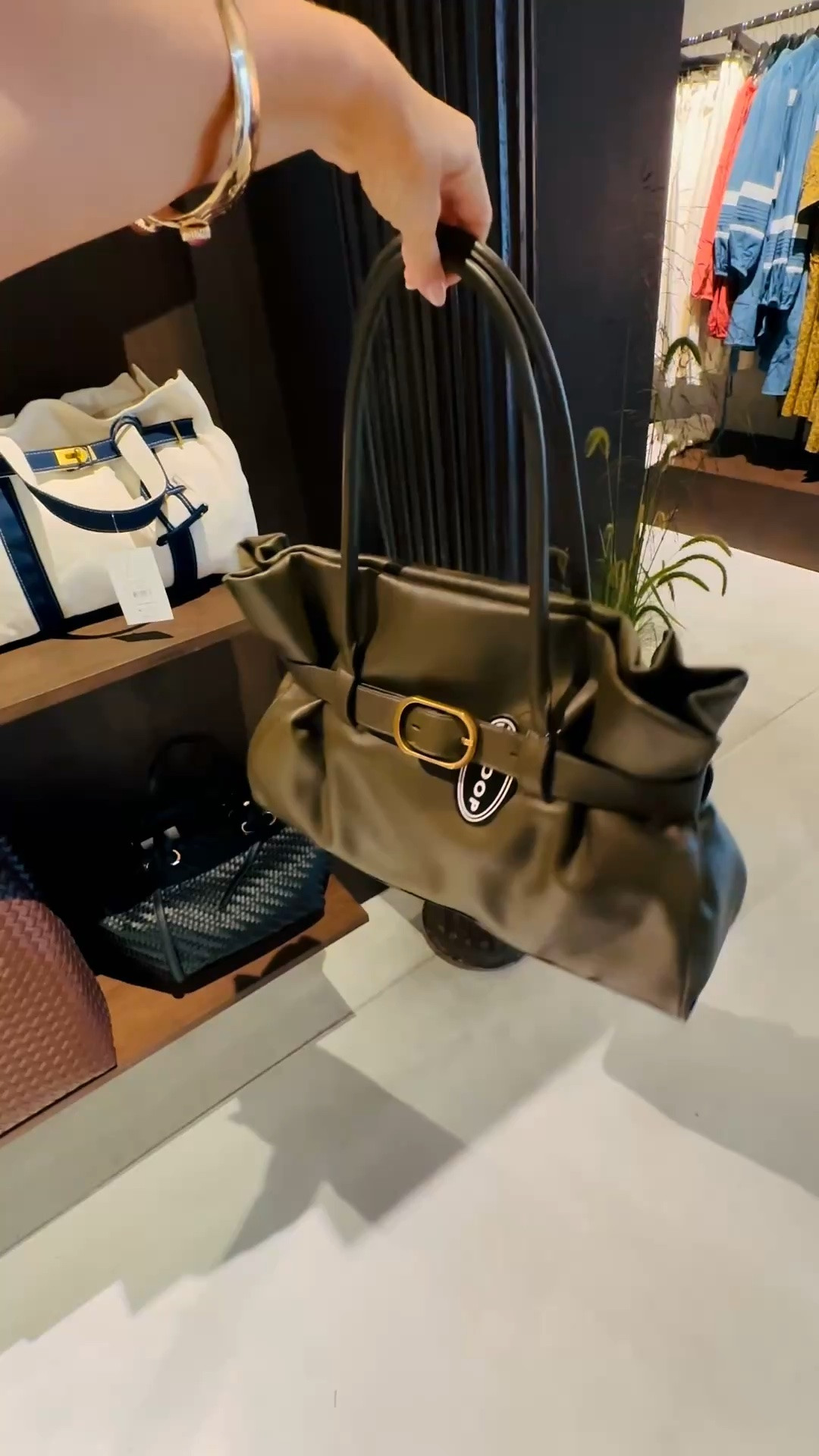 New Walmart bag at the NYC popup!

#LTKmomlife #LTKNYFW #LTKstorytime