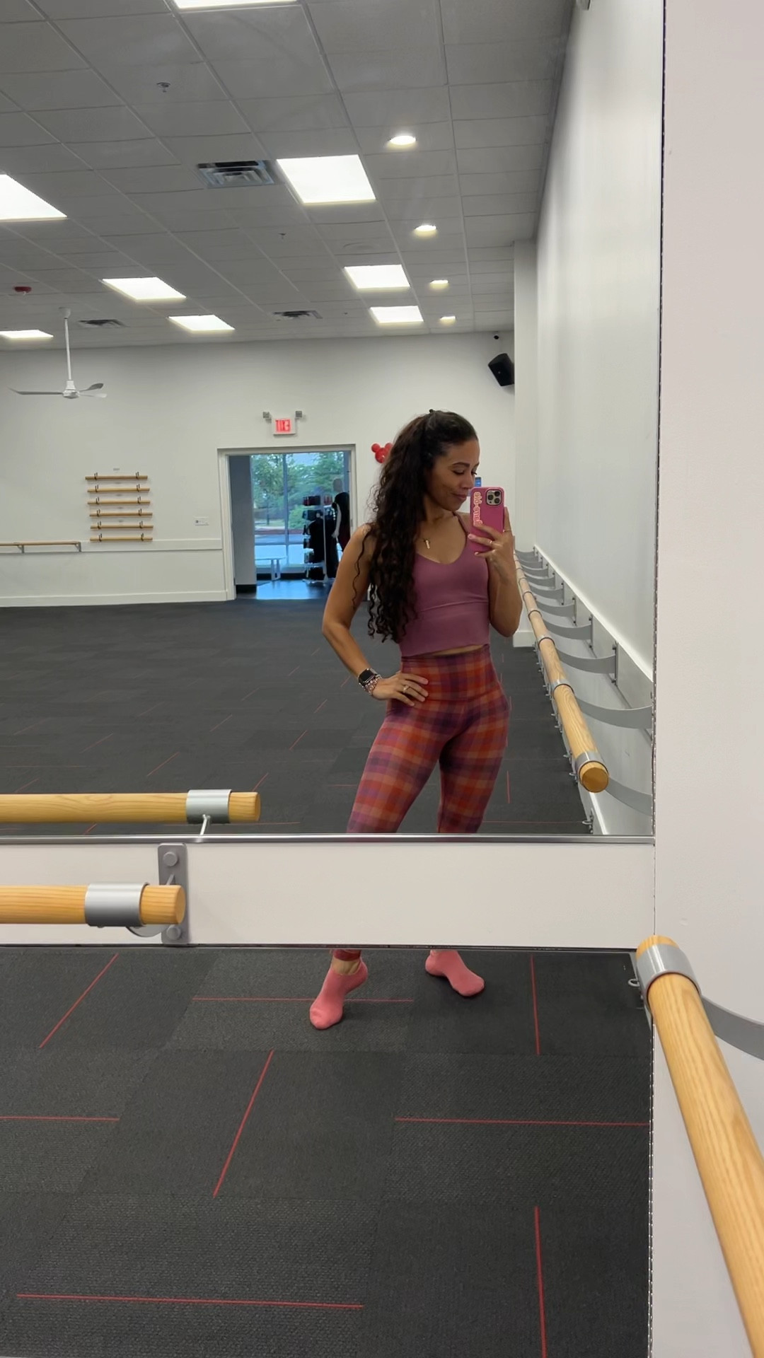 Fall vibes w/ @beyondyoga exact leggings linked below on major sale. I’m wearing an XS

I have the below yoga tank below and love (also on sale). I’m wearing the Amazon one and LOVE. Looks like my exact color is sold out but I linked similar ones. 

Similar socks, same brand liked as well as my converse (not pictured but wearing today) and love. ✌🏽

#LTKSeasonal #LTKfindsunder100 #LTKfitness