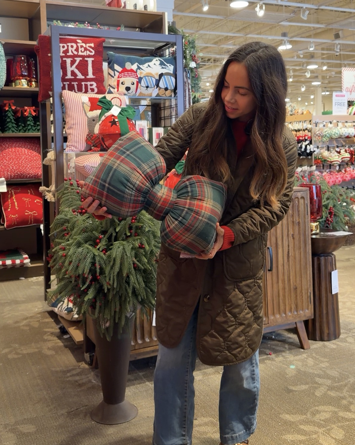 Omg Wow stunning new finds for the holidays and they are affordable 

amazon home, amazon finds, walmart finds, walmart home, affordable home, amber interiors, studio mcgee, home roundup 

#LTKHoliday #LTKHome #LTKSeasonal