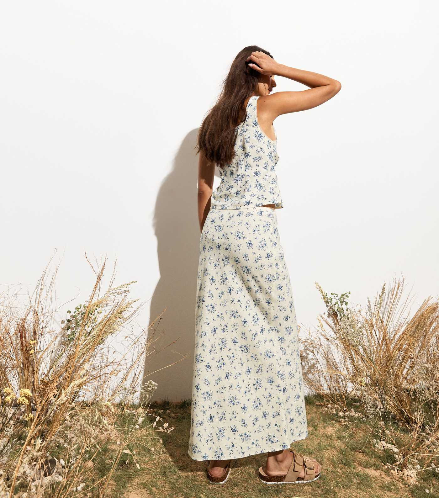 Off White Linen-Blend Bias Cut Floral-Print Midi Skirt  | New Look | New Look (UK)