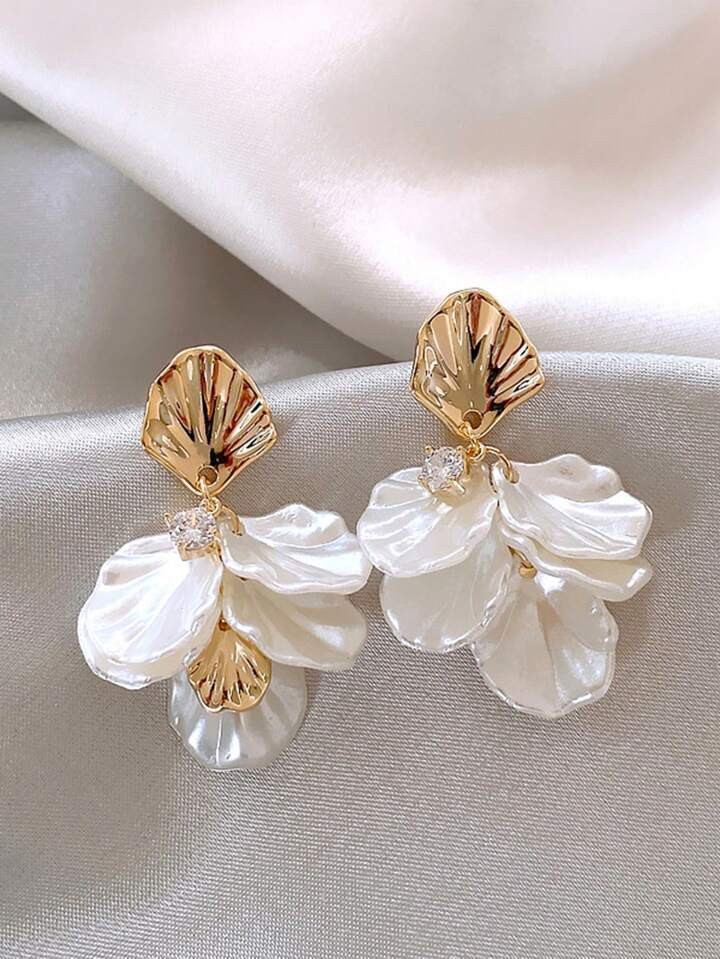 2pcs White Flower Petals Dangle Earrings Boho Vacation Style Holiday Ear Ornaments Female Gift Va... | SHEIN