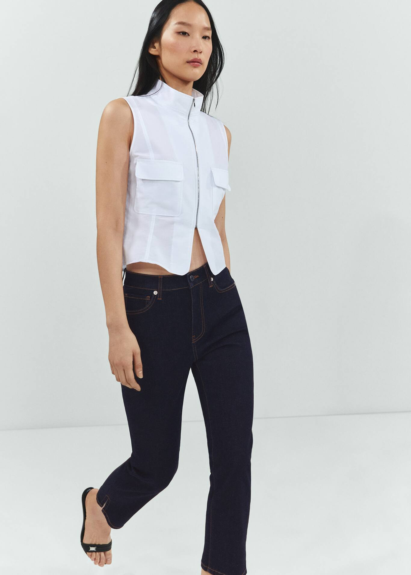 side opening capri jeans -  Woman | Mango Canada | Mango Canada