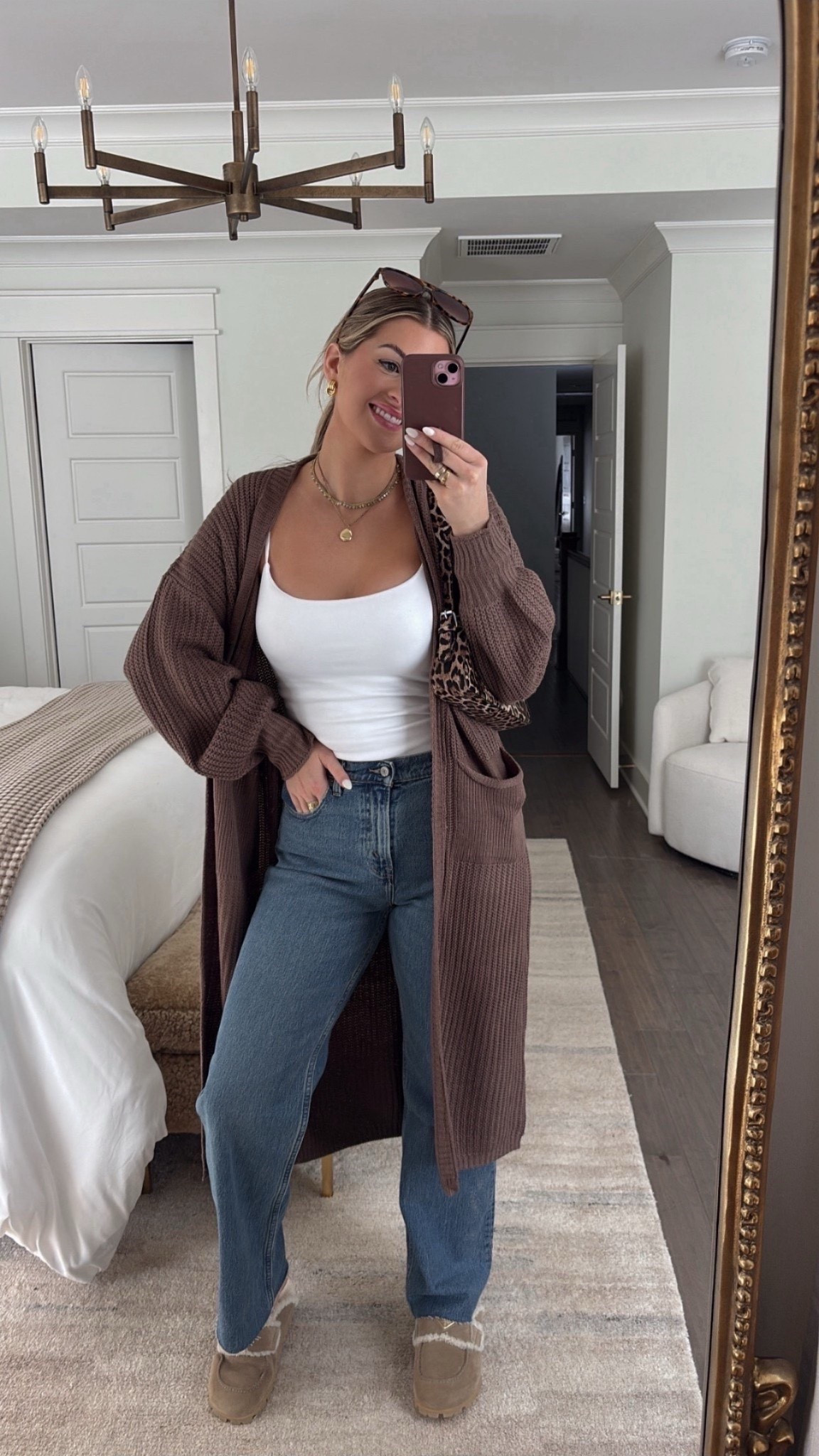 Casual & cozy fit 🤎 

Wearing a 29 in denim and a medium in the tank! Also medium in Amazon cardigan 🫶🏼 



Spring outfits 2026, comfortable, sweaters, knit, denim, sidneymarieduke 


#LTKootd