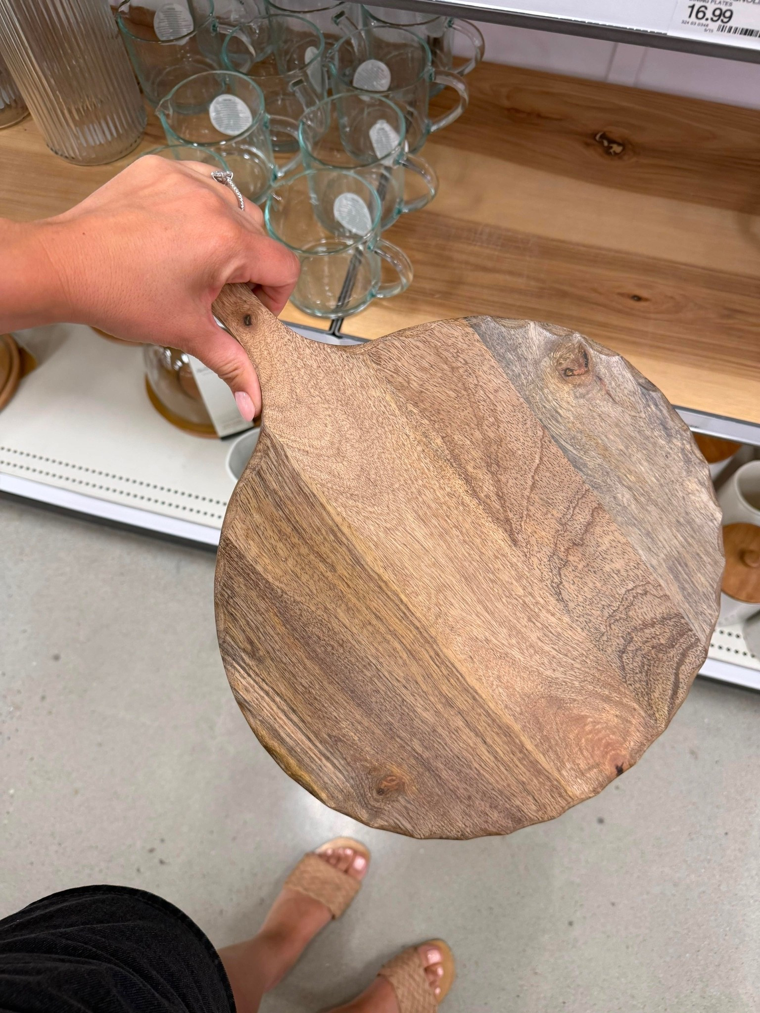 I’m linking this beautiful wood serving board because it’s one of those pieces that works in every season.

The natural wood grain and organic shape make it perfect for styling a kitchen counter, serving appetizers, or layering into shelf decor. It adds warmth, texture, and that collected look I love.

A simple decor piece that feels timeless and effortlessly elevated.
@Target

#LTKHome #LTKSaleAlert #LTKU