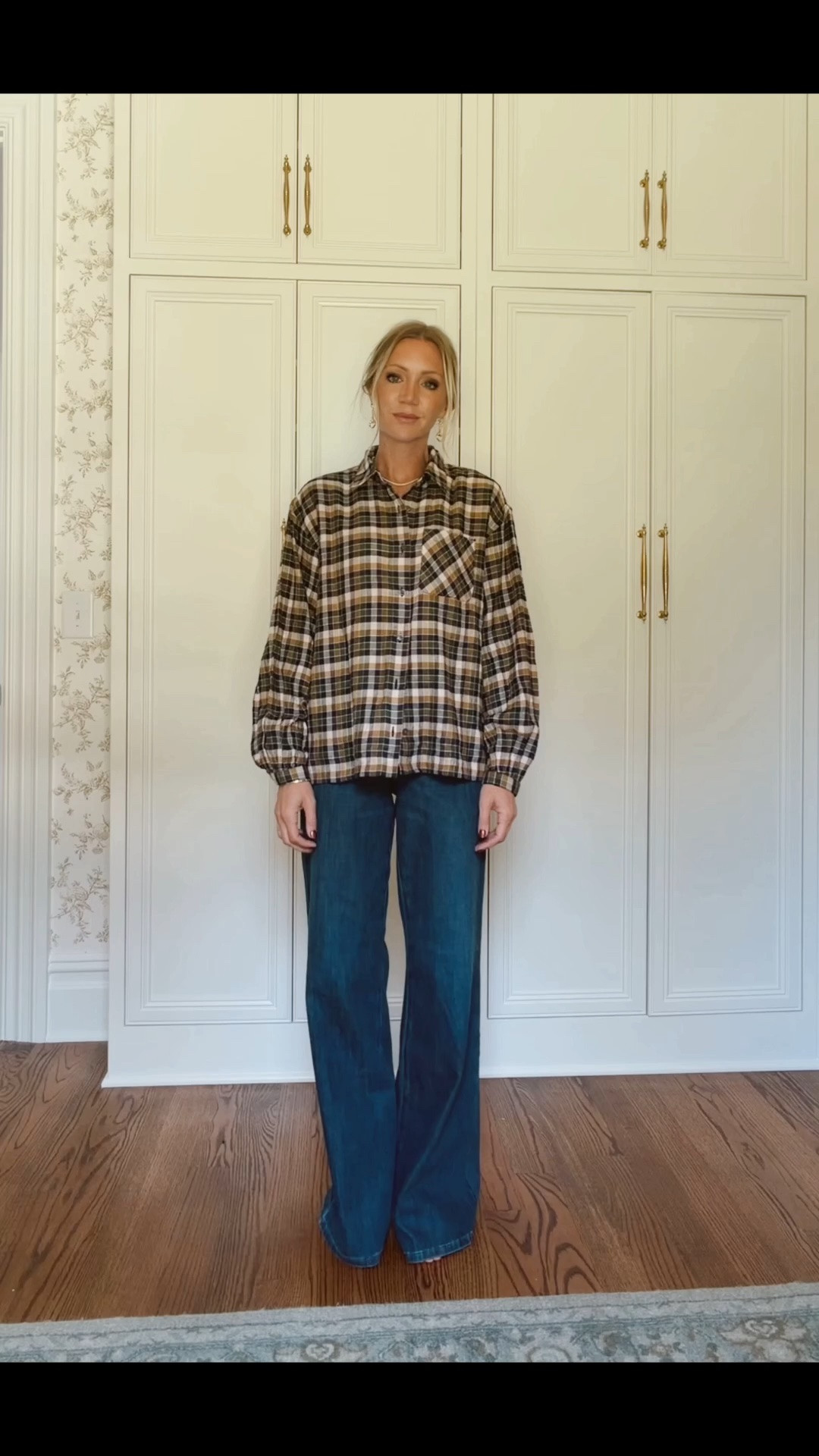 Xs in top 
S in vest 
2 in jeans