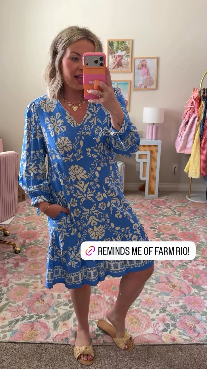 This dress looks just like a Farm Rio dress!!

#LTKSeasonal #LTKMidsize