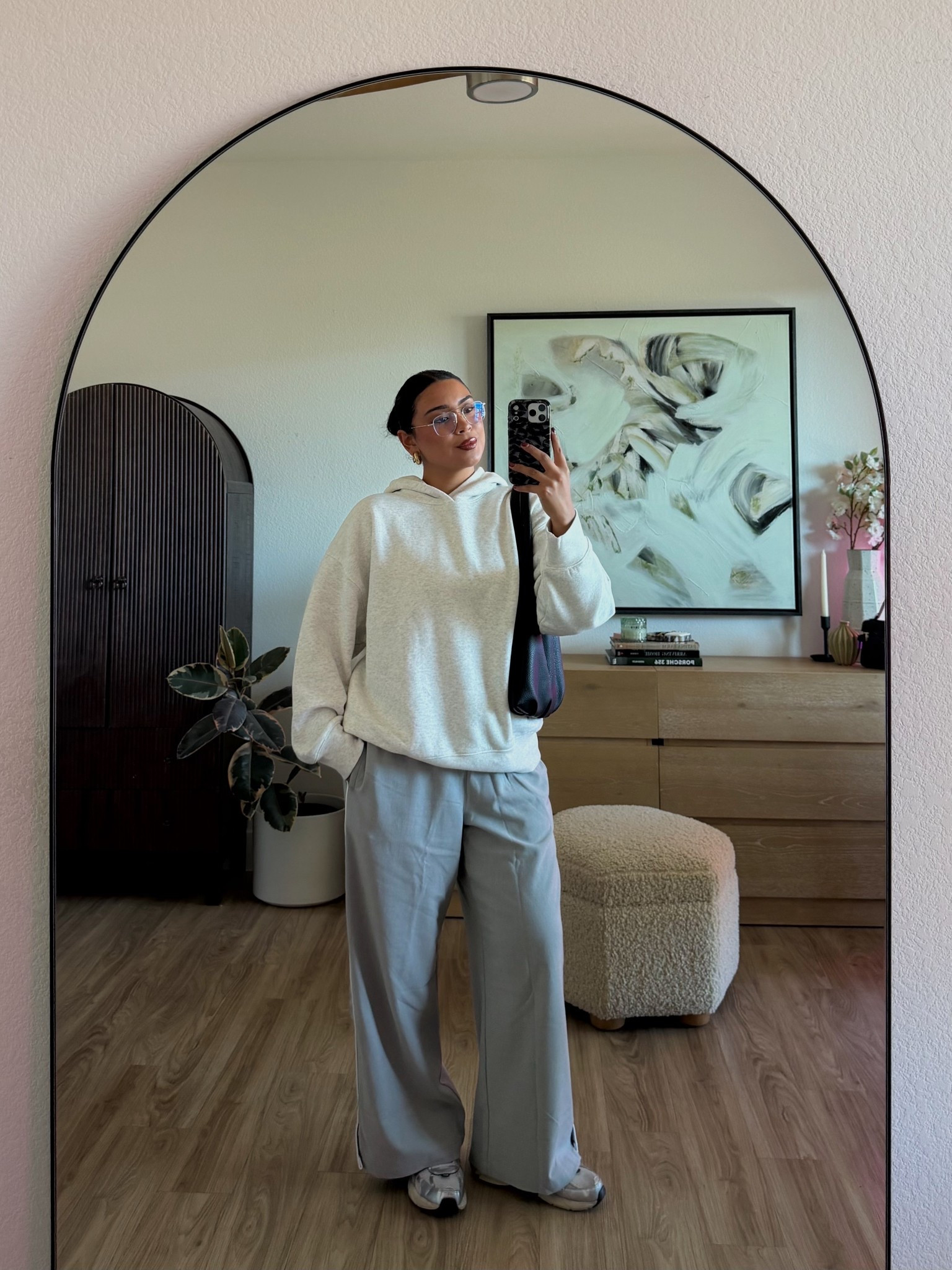 comfy & easy winter outfit inspo🤍 sweater & track pants from American Eagle (wearing a L in both, runs true to size)

#LTKootd #LTKMidsize