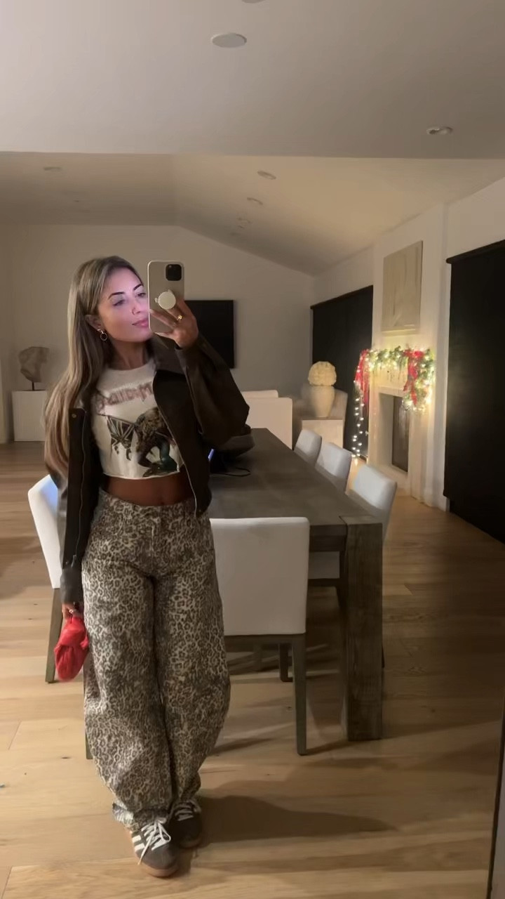 Outfit of the night 

#LTKStyleTip #LTKHoliday