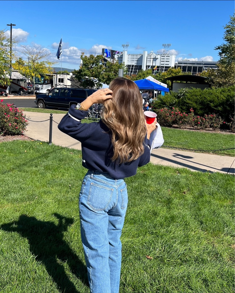 Fave jeans at the moment! Size up for extra relaxed fit, regular size for just slightly loose. These are my reg size (26R Curve Love) currently 15% off  

#LTKSeasonal #LTKFindsUnder100 #LTKU