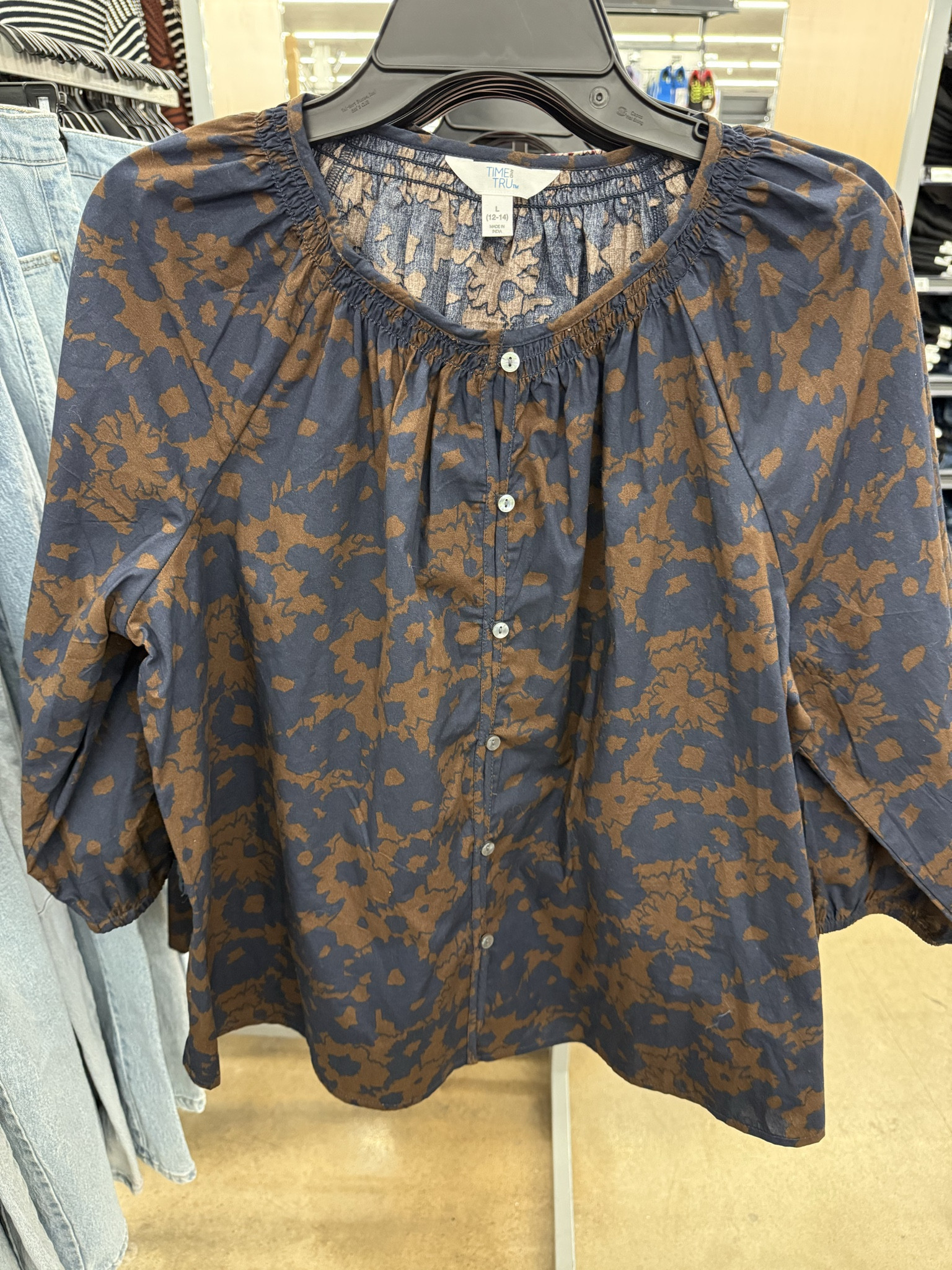 Blouse
Walmart fashion 
Walmart bags
Women’s tops 
Spring outfits 

#LTKWorkwear #LTKmomlife