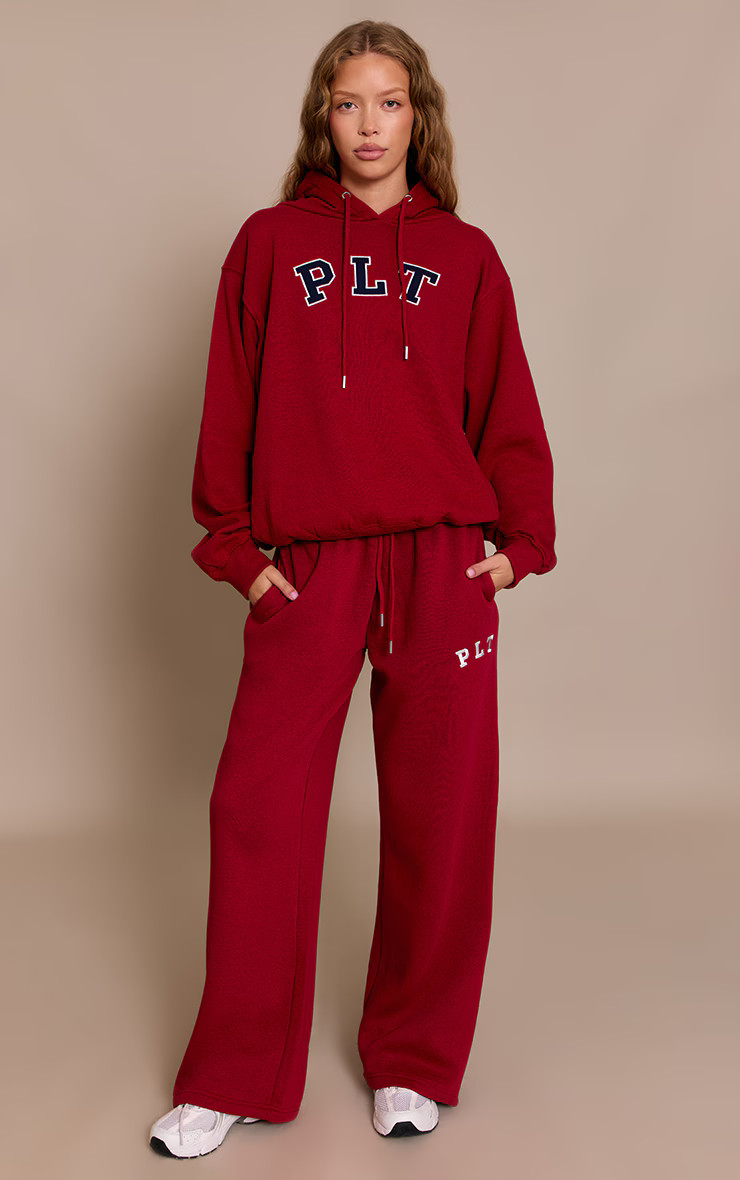 Red Logo Oversized Wide Leg Joggers | PrettyLittleThing UK