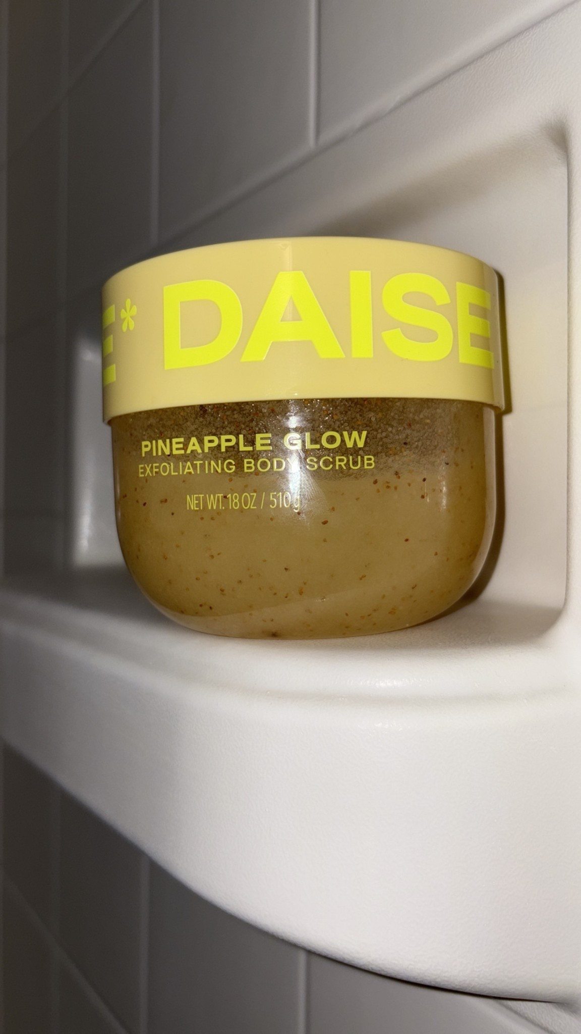 daise pineapple glow exfoliating body scrub 💛🍍🚿

#LTKBeauty #LTKmorningroutine #LTKselfcare