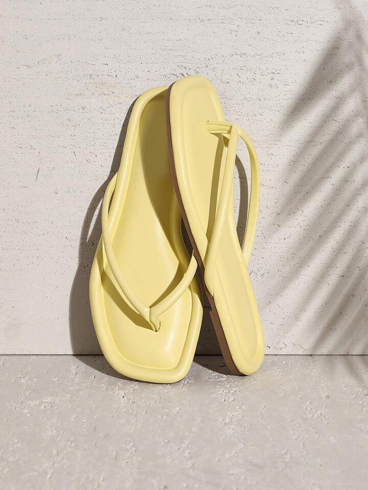 SHUZIA Women Comfortable Flat Sandal Thong Yellow Flat Sandals Vacation Shoes Casual Shoes Beach ... | SHEIN