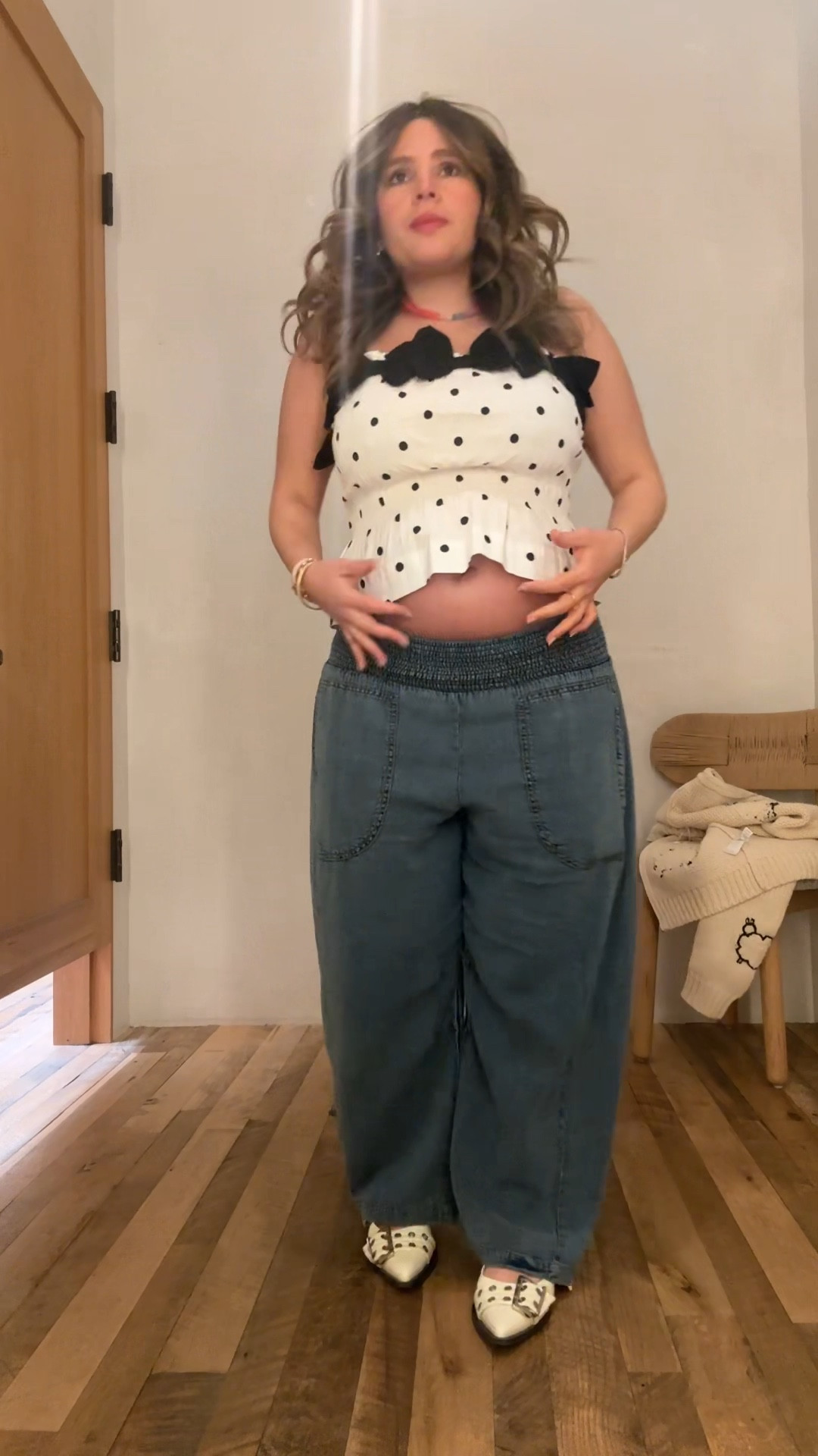 Obsessed with this top 🖤🤍