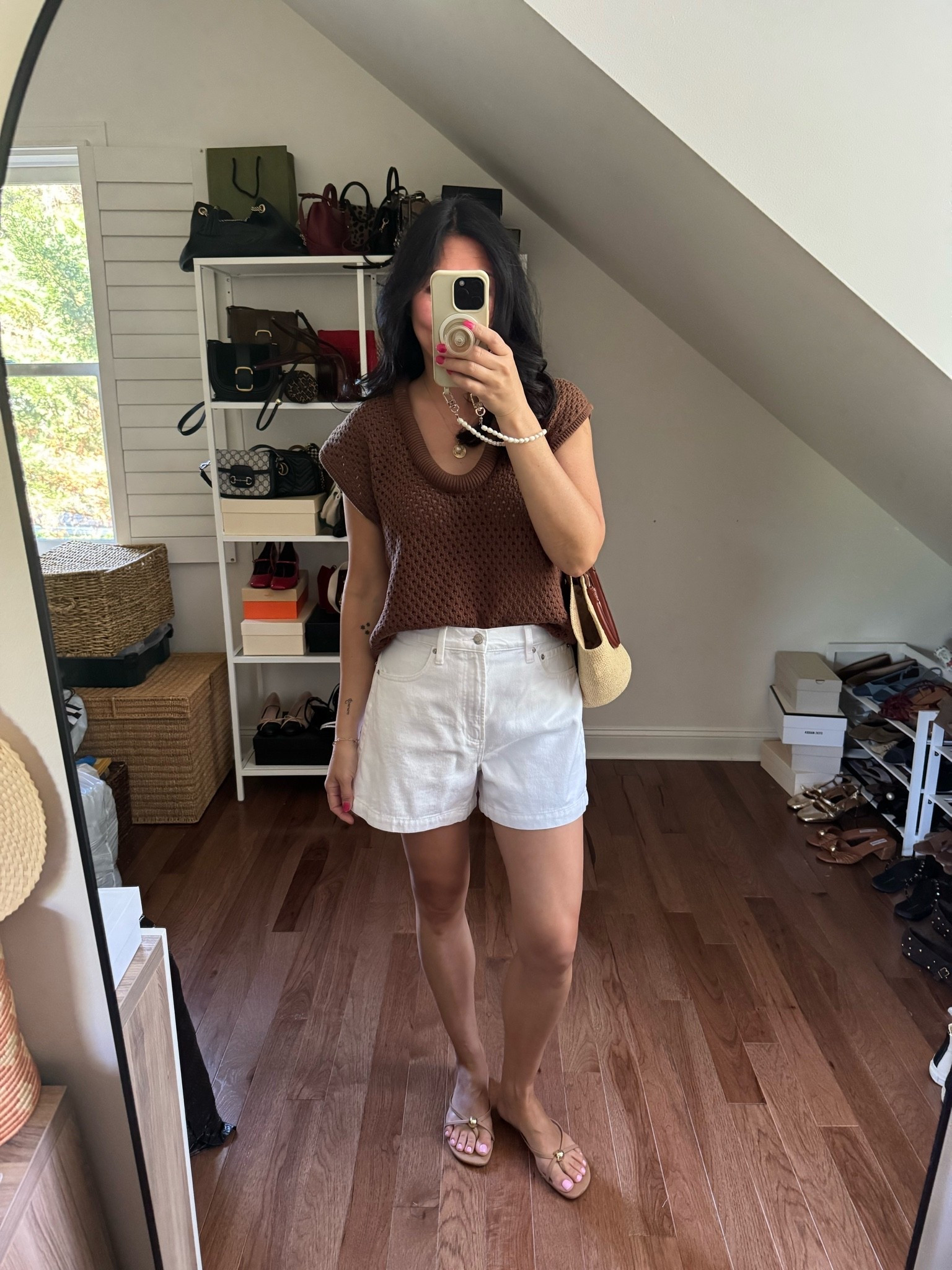 Obsessed with the over exaggerated neckline of this top.