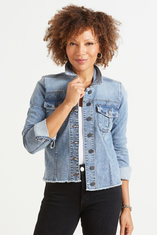 KUT FROM THE KLOTH Kara Denim Jacket | EVEREVE | Evereve