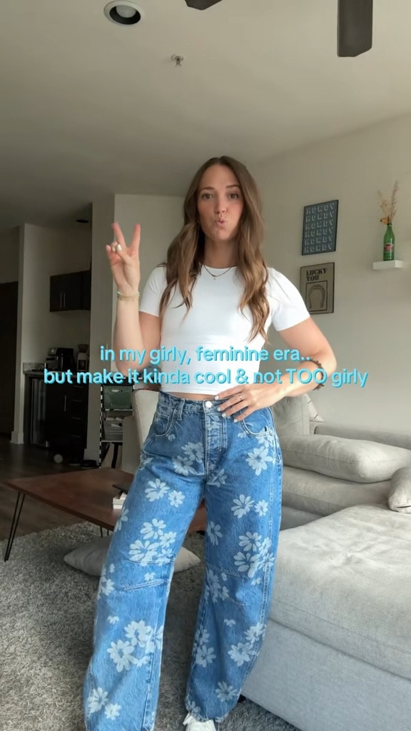 girly but still casual, cute, cool girl vibes 🤠🫶🏼

Casual outfits / barrel jeans / flower pants 

#LTKStyleTip