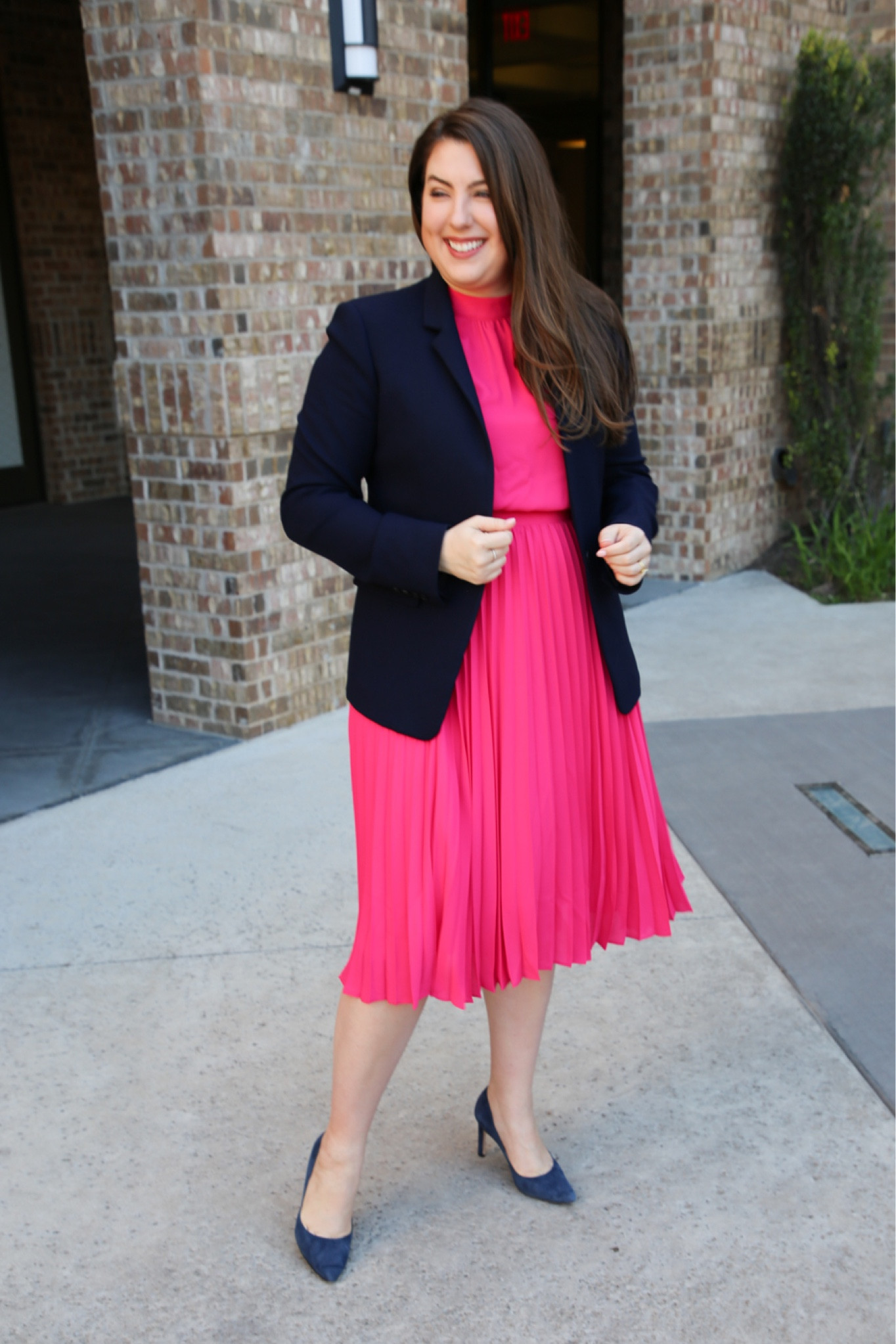 pink dress business professional How to Style: A Short Pink Dress  #howtostyle #affordablefashion  #styletips #styletipsforwomen #pink #pinkdress #blackfashioninfluencer  #businessprofessional