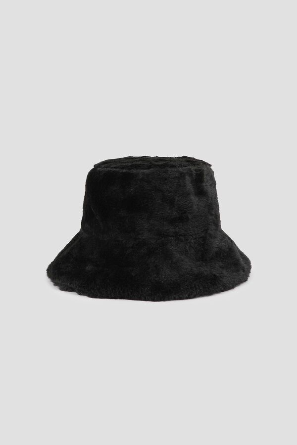 Faux Fur Bucket Hat | Ardene