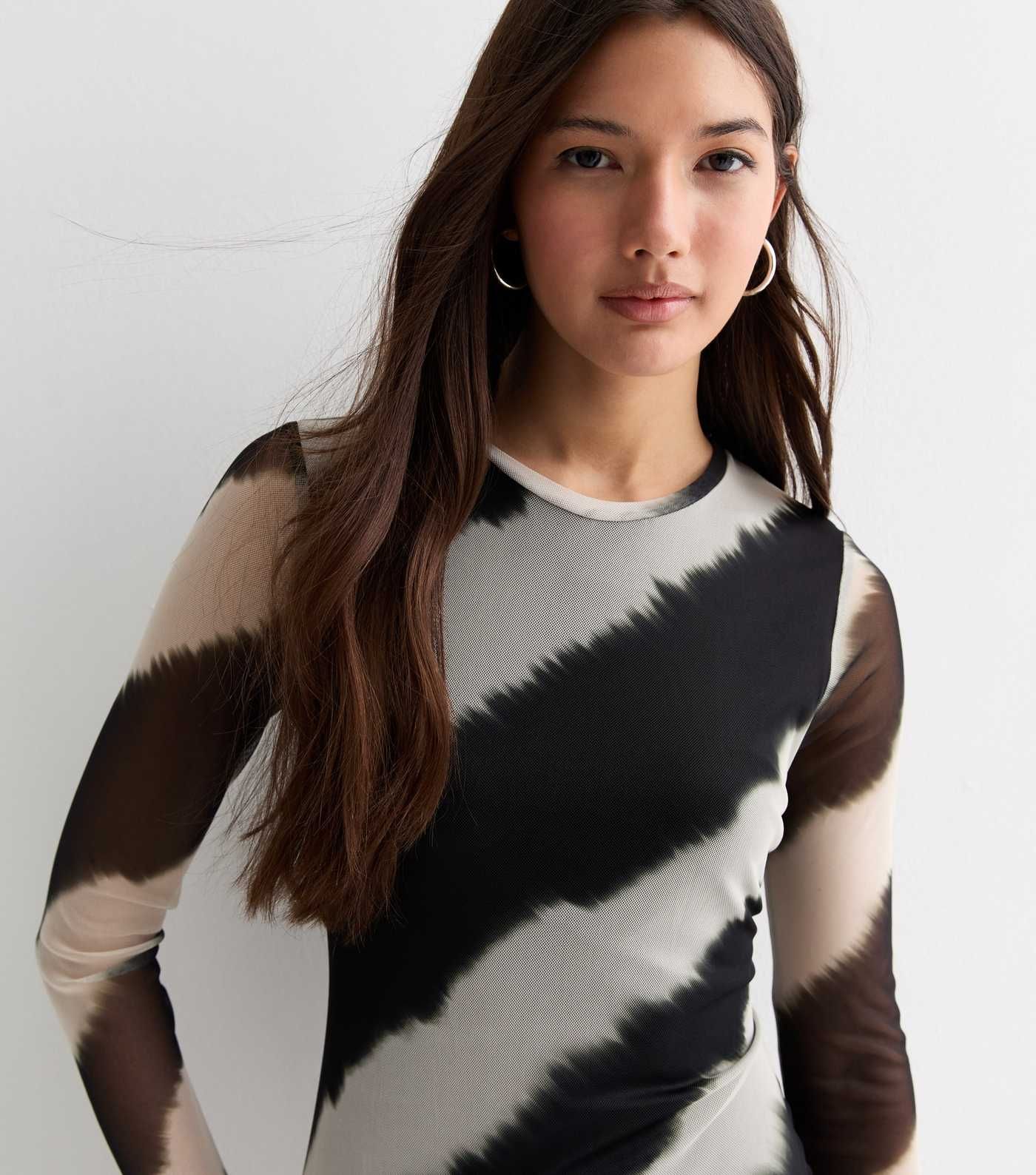 Black Diagonal Stripe Mesh Bodycon Midi Dress | New Look | New Look (UK)