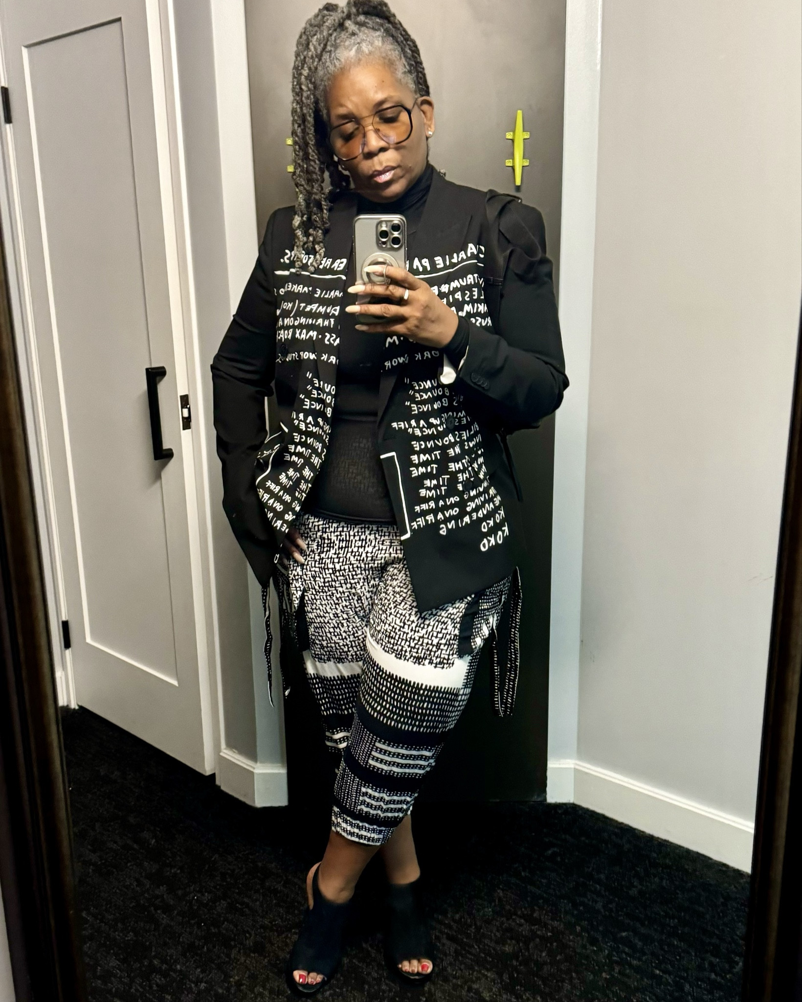 Traveling in Seattle & I love this black & white outfit that works for both work & play.  Heels for work & happy hour; sambas for jetting from location to location. Does this count as mixed prints? I think so 🥰

#LTKStyleTip #LTKPlusSize #LTKTravel
